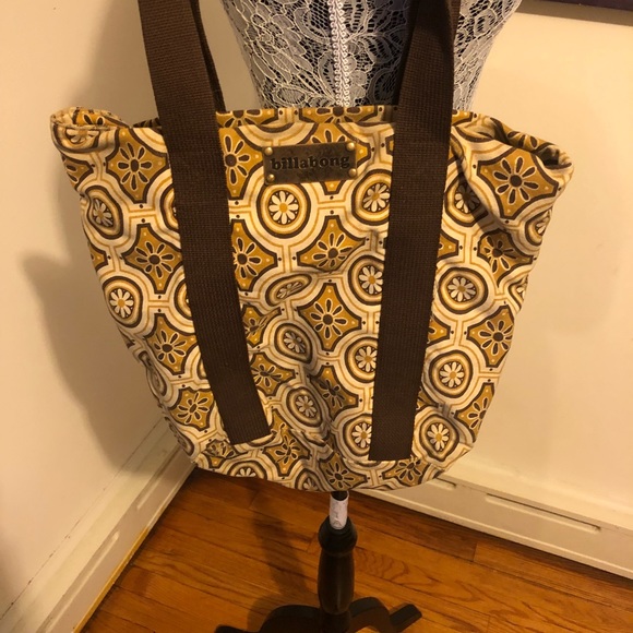 Billabong Handbags - Billabong Tote